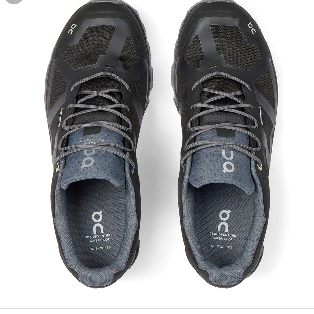 New OnCloudventure Waterproof  size 8.5W